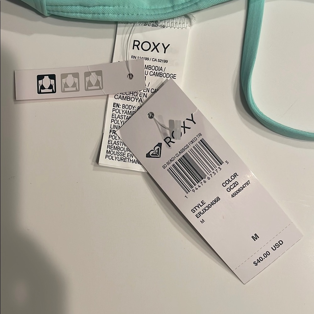 🌿Roxy Mint Green Bikini Top Medium NWT Adjustable Straps Clasp Back - Picture 2 of 7
